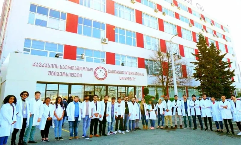 Medicine-in-English-at-Caucasus-International-University-Georgia-1024x699